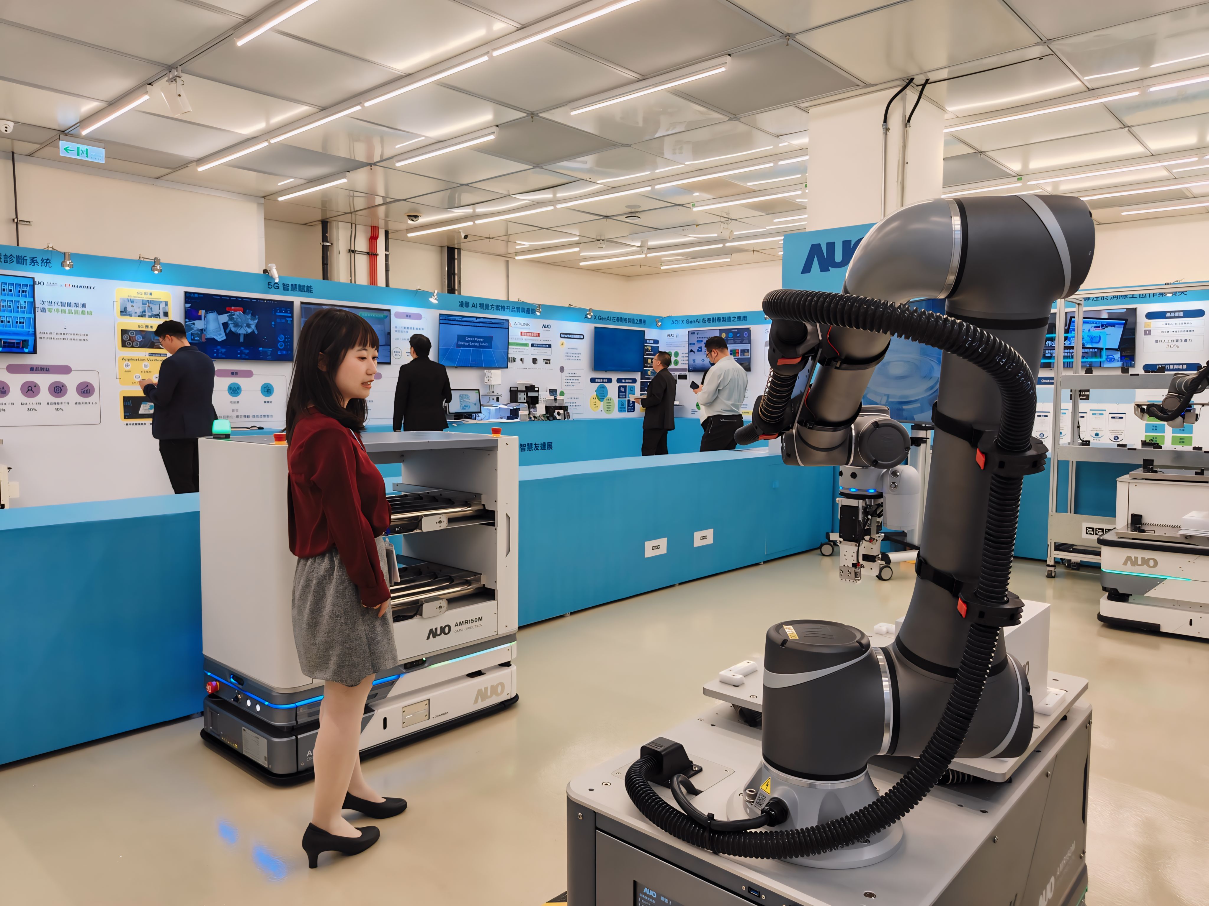2024智能37000a威尼斯展邀集生态圈伙伴共同参展，从数字应用、净零减碳到能源发展，创造全方位永续商机，携手生态圈伙伴迈向永续未来